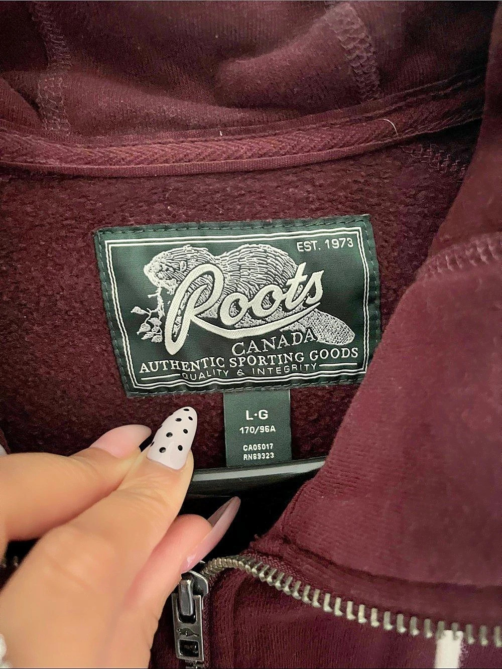 Roots Canada Full Zip Beaver Logo Hoodie Large - Picture 2 of 5